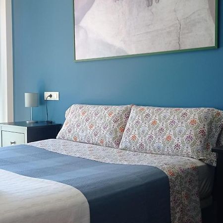 Suite In Shared Apartment Cee Ngoại thất bức ảnh